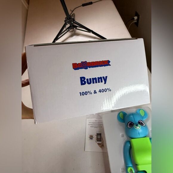 Bearbrick x Disney Pixar Toy Story 4 BUNNY 100% & 400% Set Be@rbrick - Picture 9 of 10